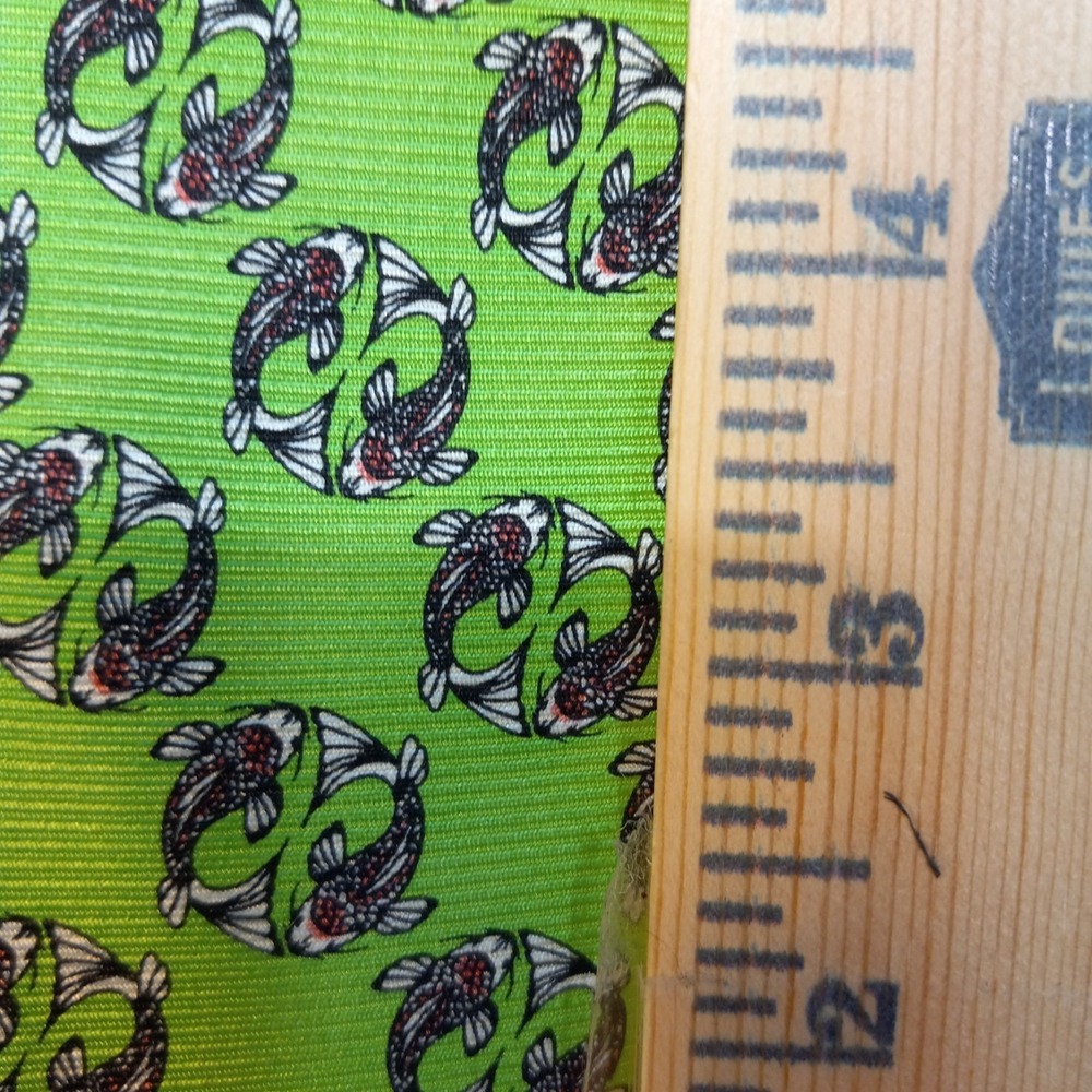 Cape Cod Neckwear Lime Green Pisces Koi Silk REPP Tie 59 x 3 Mens Tie - Picture 11 of 11